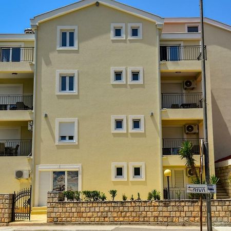 Apartmani Marina Kopitovic Petrovac ภายนอก รูปภาพ